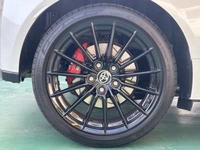 GRヤリス(トヨタ)中古車 内外装写真他２