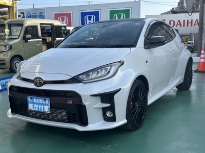 GRヤリス(トヨタ)中古車 前方