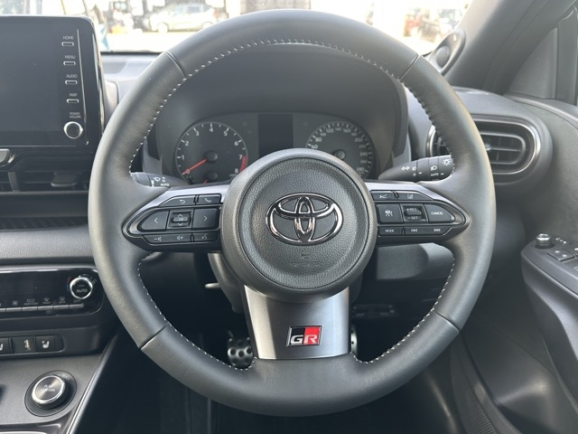 GRヤリス(トヨタ)中古車 6