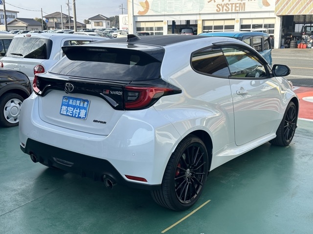 GRヤリス(トヨタ)中古車 8