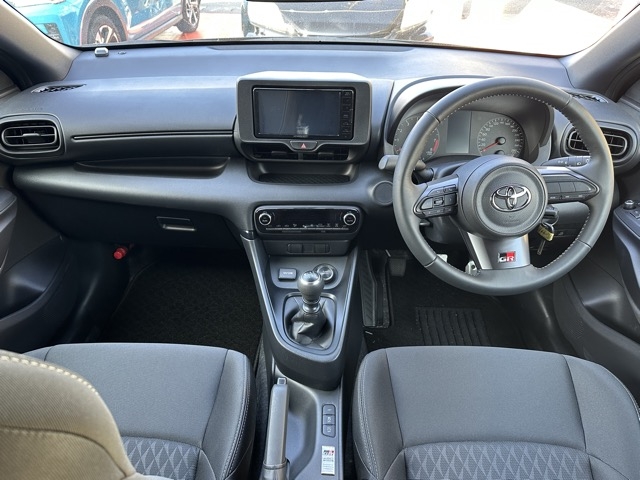 GRヤリス(トヨタ)中古車 5