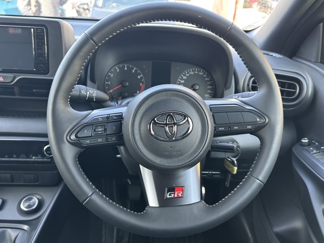 GRヤリス(トヨタ)中古車 6