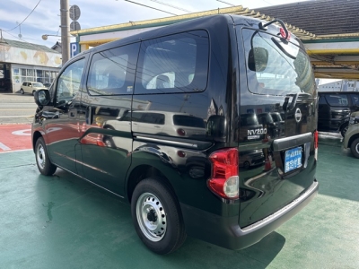 NV200バネットバン(ニッサン)中古車 後方