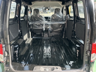 NV200バネットバン(ニッサン)中古車 内外装写真他