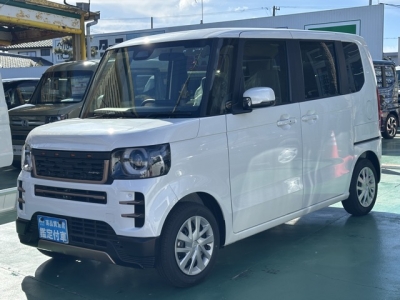 N-BOX(ホンダ)届出済未使用車 前方