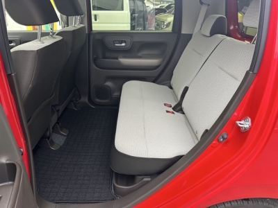 N-WGN(ホンダ)中古車 後席内装