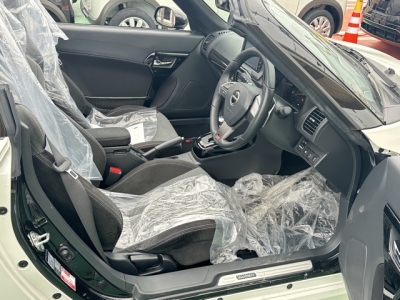 コペンのOEM(ダイハツ)中古車 内外装写真他２