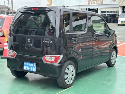 ワゴンR(スズキ)中古車 内外装写真他２