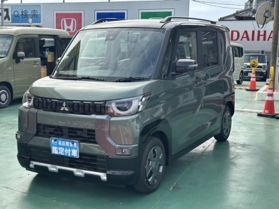 デリカミニ(三菱)届出済未使用車 前方