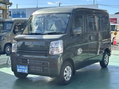 エブリイバンのOEM(スズキ)届出済未使用車 前方