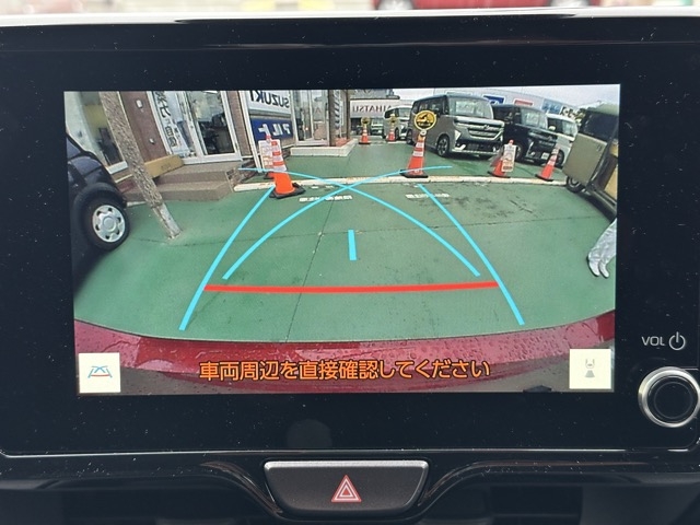 ヤリス(トヨタ)ディーラ-試乗車 20
