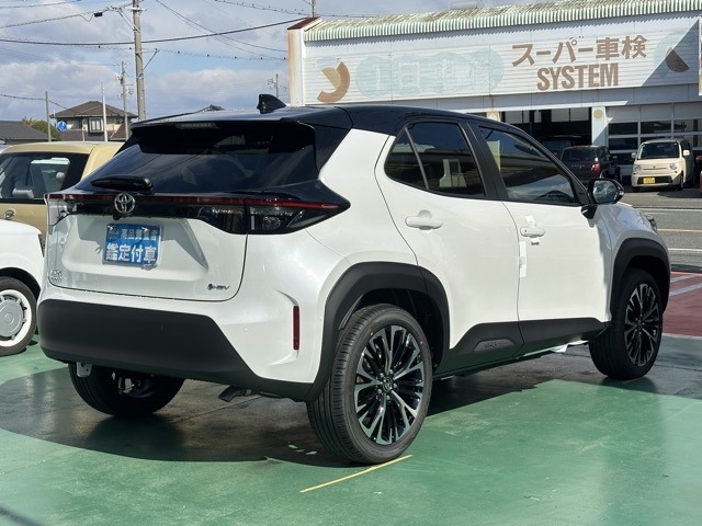 ヤリスクロス(トヨタ)登録済未使用車 11