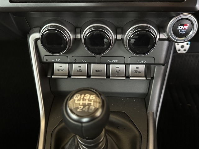 GR86(トヨタ)中古車 15