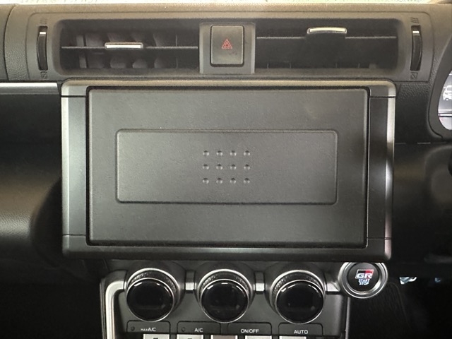 GR86(トヨタ)中古車 16