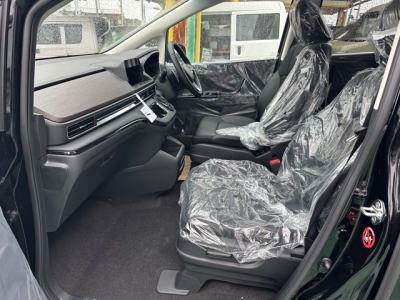 オデッセイ(ホンダ)登録済未使用車 前席内装