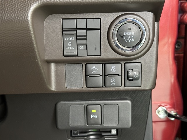 ルーミー(トヨタ)中古車 14