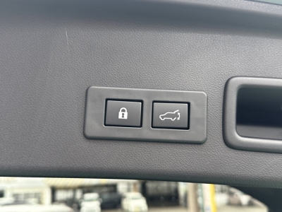 レヴォーグ(スバル)中古車 内外装写真他１