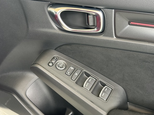 シビック(ホンダ)登録済未使用車 13
