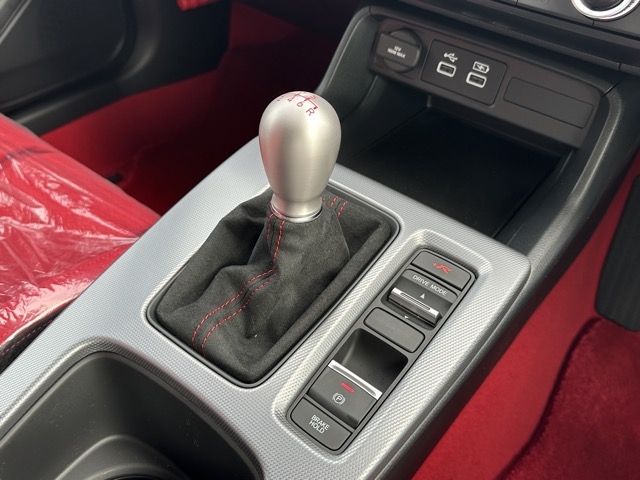 シビック(ホンダ)登録済未使用車 16