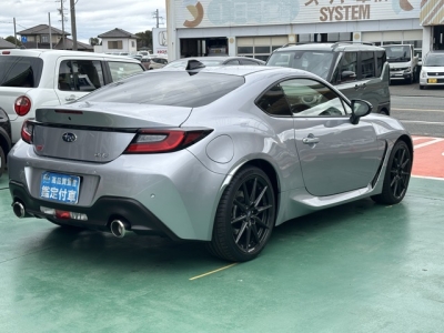 BRZ(スバル)中古車 内外装写真他２