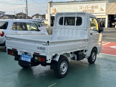 ハイゼットトラック(ダイハツ)届出済未使用車 内外装写真他２