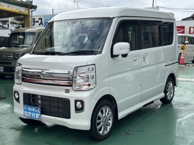 NV100クリッパーリオ(ニッサン)中古車 前方
