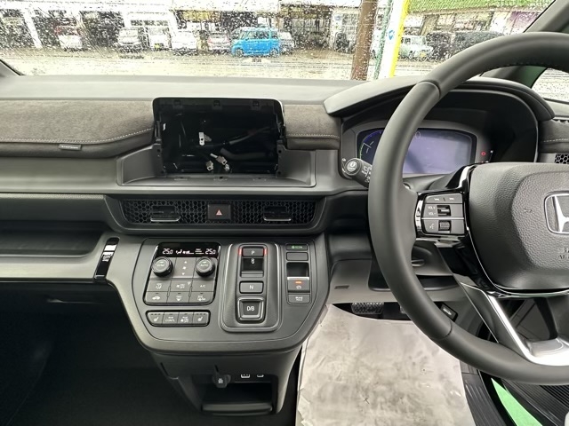 ステップワゴン(ホンダ)新車見本展示無 15