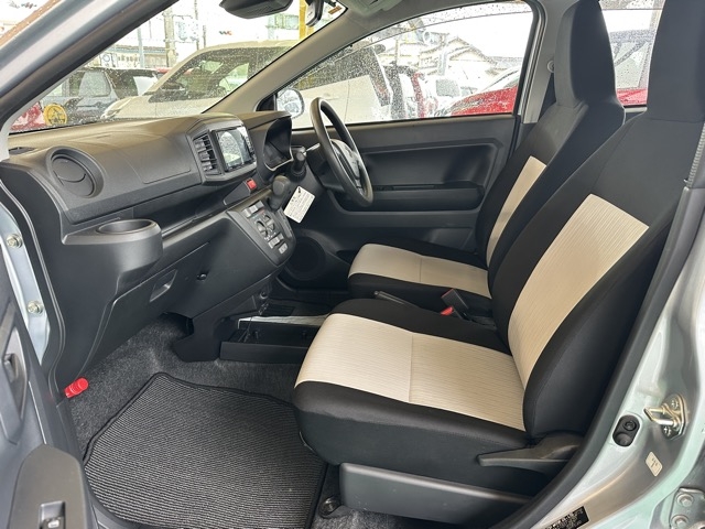 ピクシスエポック(トヨタ)中古車 3