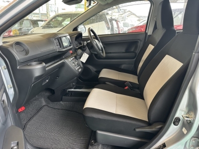 ピクシスエポック(トヨタ)中古車 前席内装