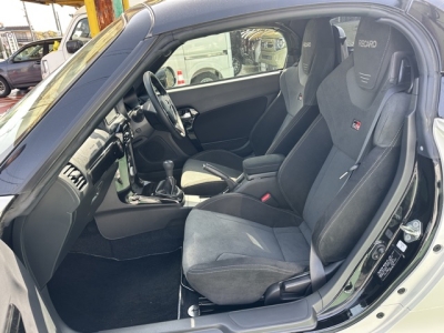 コペン(トヨタ)中古車 前席内装