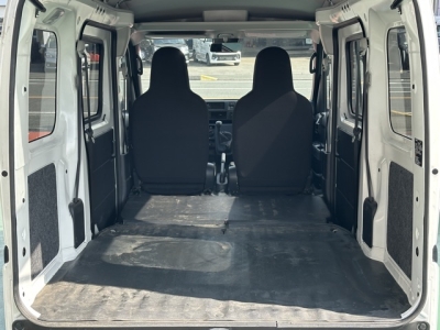 ハイゼットカーゴのOEM(ダイハツ)中古車 内外装写真他２