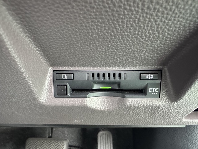 ヤリス(トヨタ)中古車 15