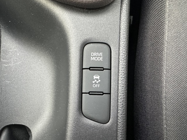 ヤリス(トヨタ)中古車 25