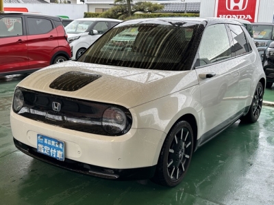 HONDA e(ホンダ)中古車 前方
