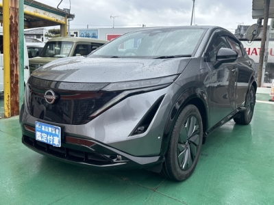 アリア(ニッサン)中古車 前方