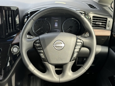 エルグランド(ニッサン)中古車 内外装写真他