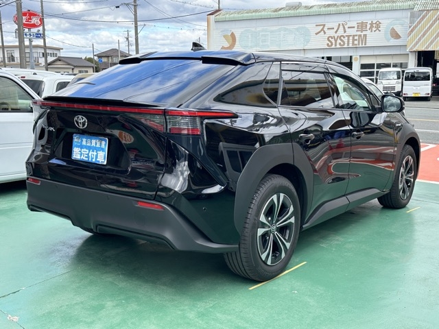 bZ4X(トヨタ)中古車 10