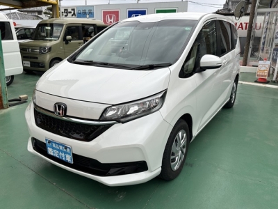 フリード(ホンダ)中古車 前方