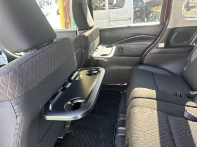 ソリオバンディッド(スズキ)中古車 後席から見た前席