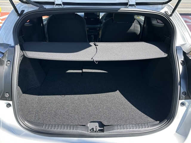 GRヤリス(トヨタ)中古車 10