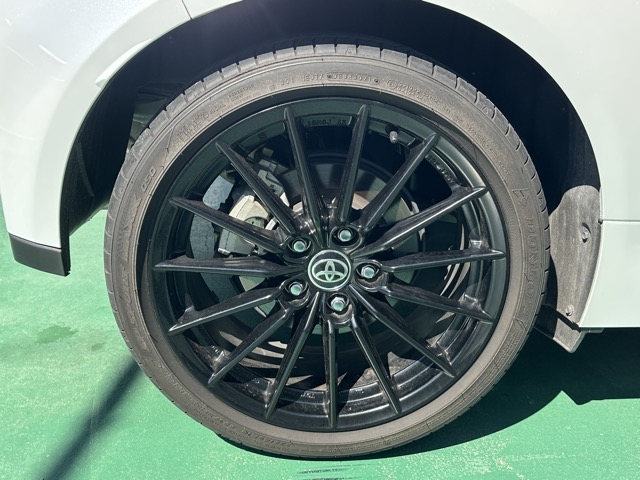 GRヤリス(トヨタ)中古車 12