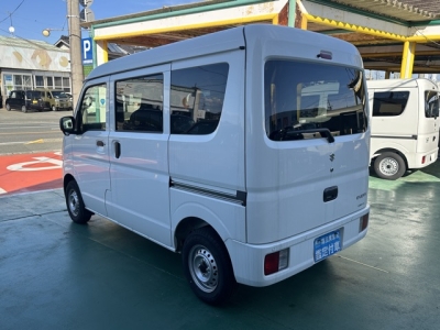 エブリイバン(スズキ)中古車 後方