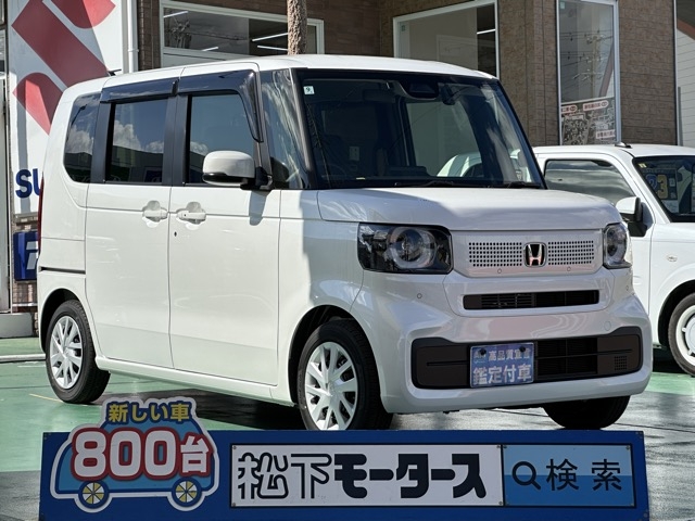 新型N-BOX(ホンダ)ディーラ-試乗車全体拡大
