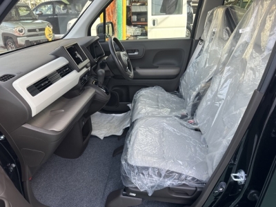 N-WGN(ホンダ)中古車 前席内装