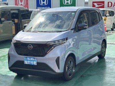 サクラ(ニッサン)中古車 前方