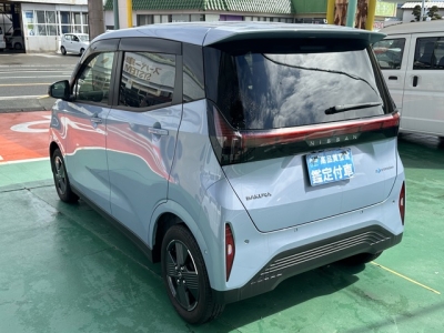 サクラ(ニッサン)中古車 後方