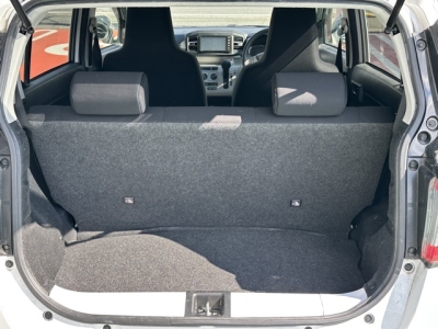 ミライースのOEM(ダイハツ)中古車 内外装写真他１