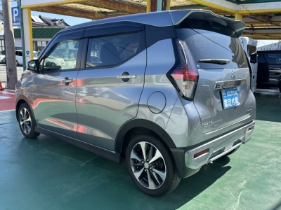 eKクロス(三菱)中古車 後方