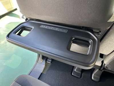 新型N-BOX(ホンダ)中古車 内外装写真他１