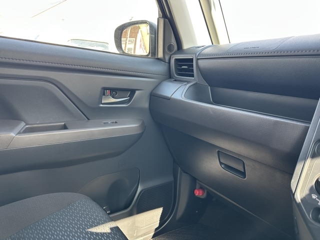 ルーミー(トヨタ)中古車 16